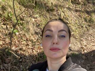 Еротичен видео чат juicyTIFFANY