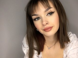 Еротичен видео чат juicyVicky