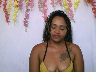 Еротичен видео чат Lovejuju