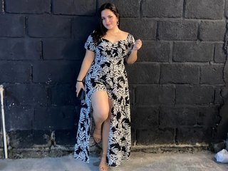 Еротичен видео чат JulietaJensen