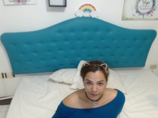 Снимки julietroses1 10 members tip 10 tokens each, I get naked!