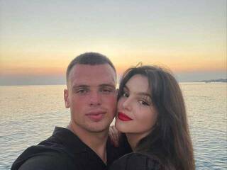 Еротичен видео чат little_julia011