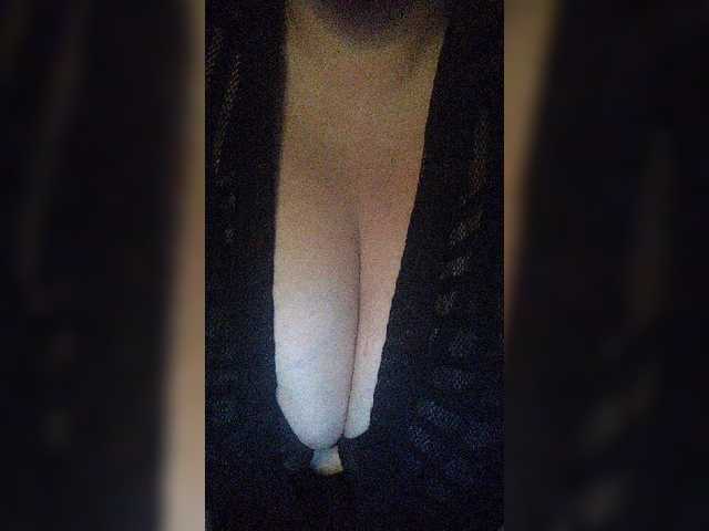 Снимки JuneSundress Huge tits