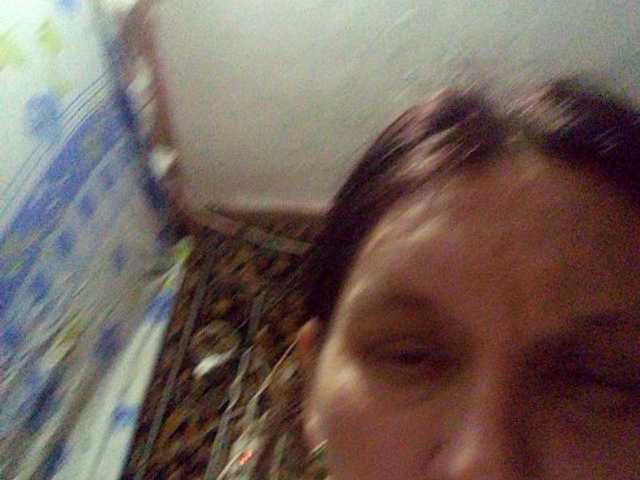 Екранни снимки на излъчване Karimandjo