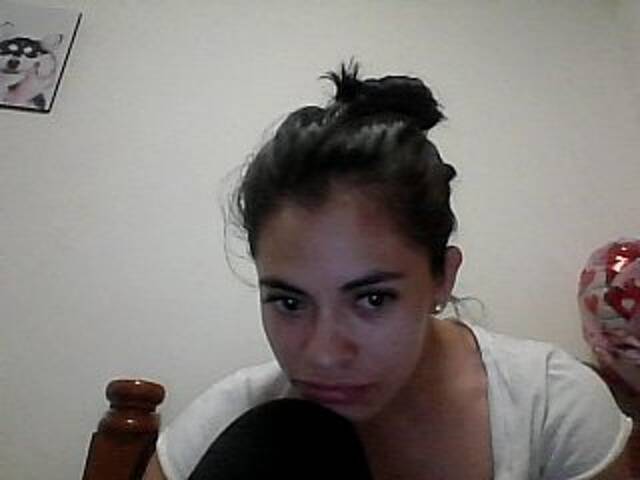 Екранни снимки на излъчване Karla-Madox