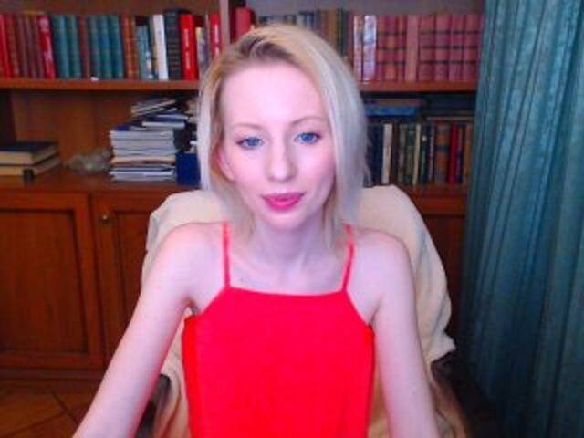 Екранни снимки на излъчване KassiaDinn