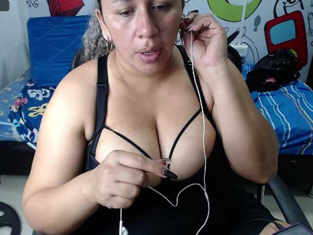 Снимки katalellalove #bigboobs#bigass#mature#pusyy#squirt#suckniples#suckdildo#belly#latina#young#deepthroat#pvt#lovense#ebony#anal#