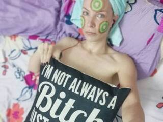 Еротичен видео чат KatarinaJ