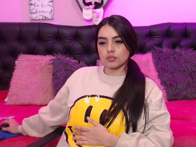 Екранни снимки на излъчване KathyaRosse