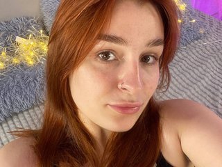 Еротичен видео чат KatlenMendoza