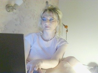 Еротичен видео чат KatrinExcite