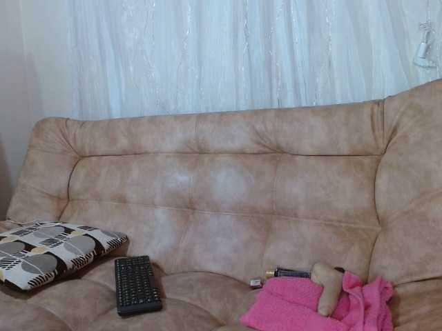 Екранни снимки на излъчване katty2121f