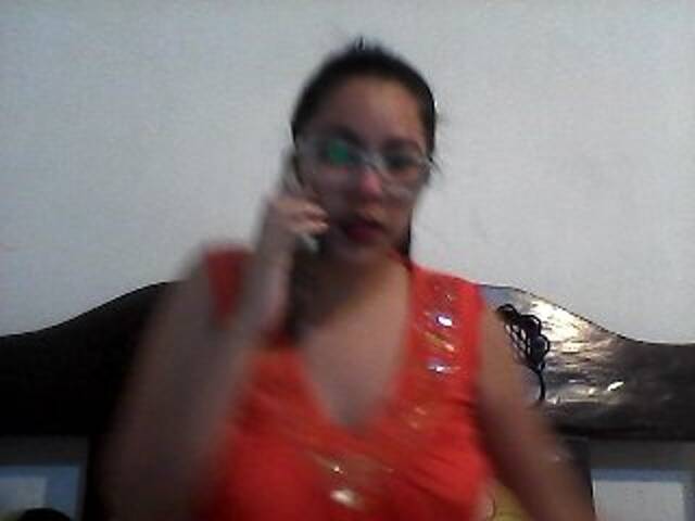 Екранни снимки на излъчване katykatica17