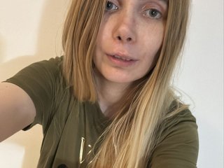 Еротичен видео чат KayleeAlbertina