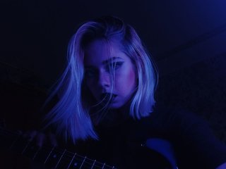 Еротичен видео чат KayleneTemplet