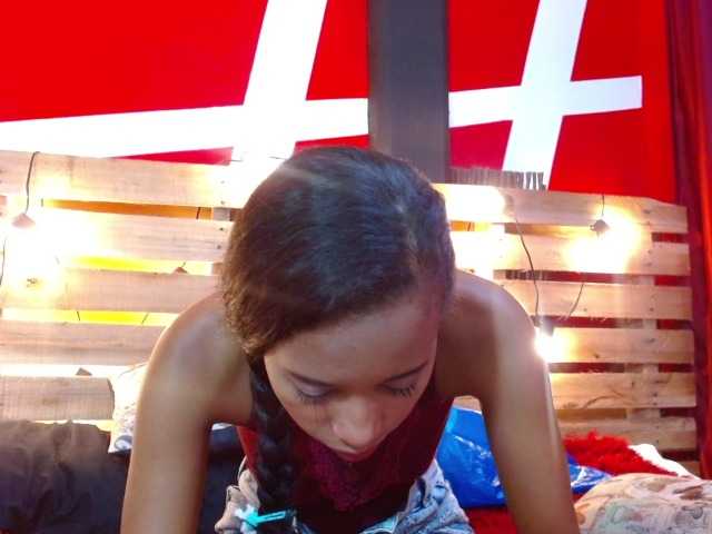 Екранни снимки на излъчване kellythomson