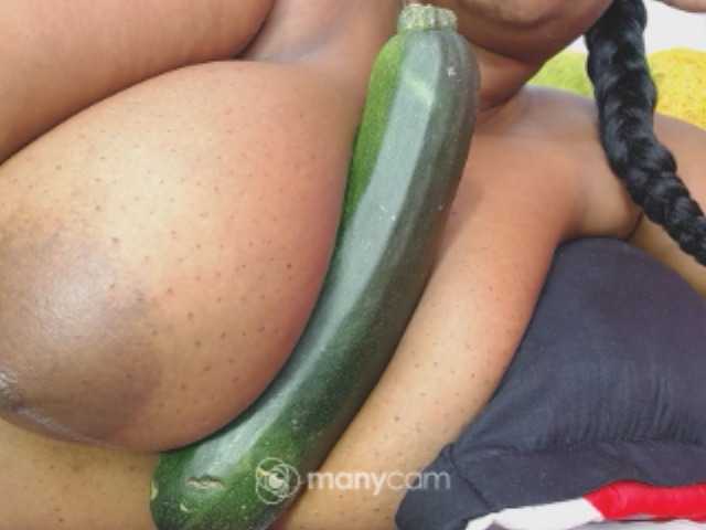 Екранни снимки на излъчване kencyhotxx