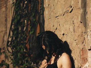 Еротичен видео чат Kendall977
