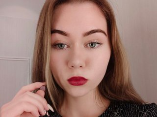 Еротичен видео чат Kessi-Bless