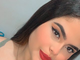 Еротичен видео чат Kim-Mcgill