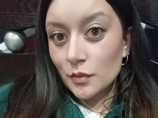 Еротичен видео чат kimqueen7