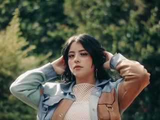 Еротичен видео чат Kinky-cloe