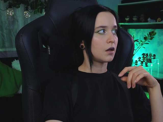 Екранни снимки на излъчване Kira_Li_Lime