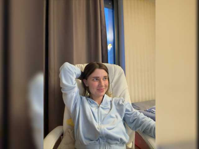 Екранни снимки на излъчване kiralove_