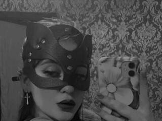 Еротичен видео чат Kiss-of-death