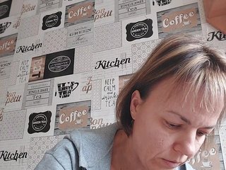 Еротичен видео чат KissaHot