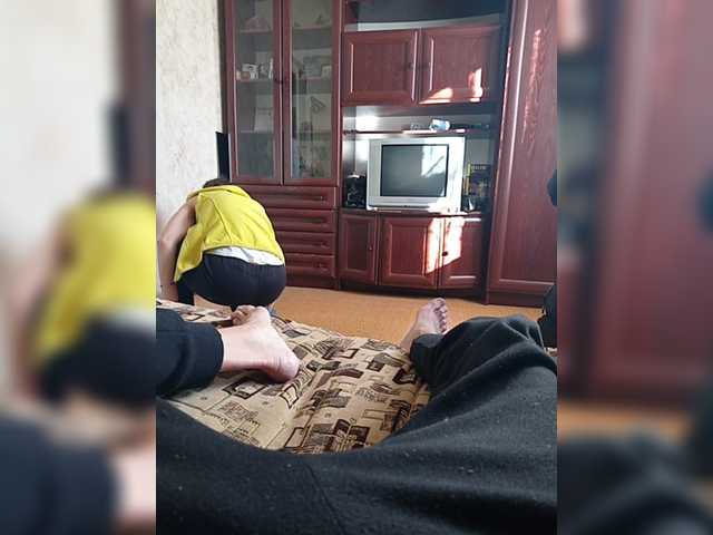 Екранни снимки на излъчване KissaAndr
