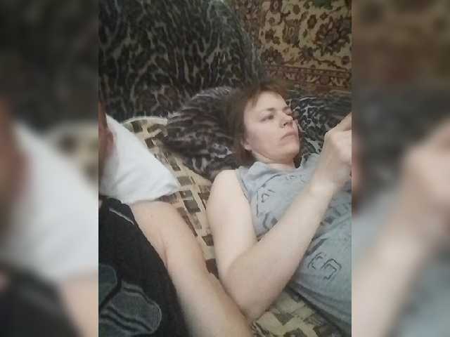 Екранни снимки на излъчване KissaAndr
