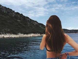 Еротичен видео чат Kisses-pusy