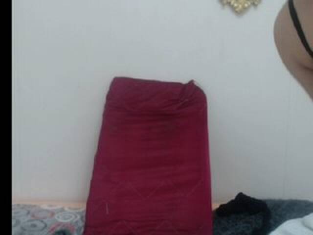 Екранни снимки на излъчване kitty-katia