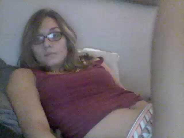 Екранни снимки на излъчване Kittyb2Daddy