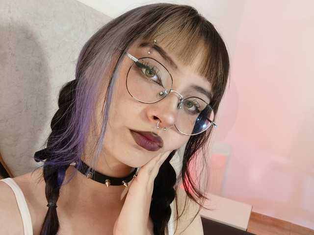 Снимка на профила kittydoll-tay