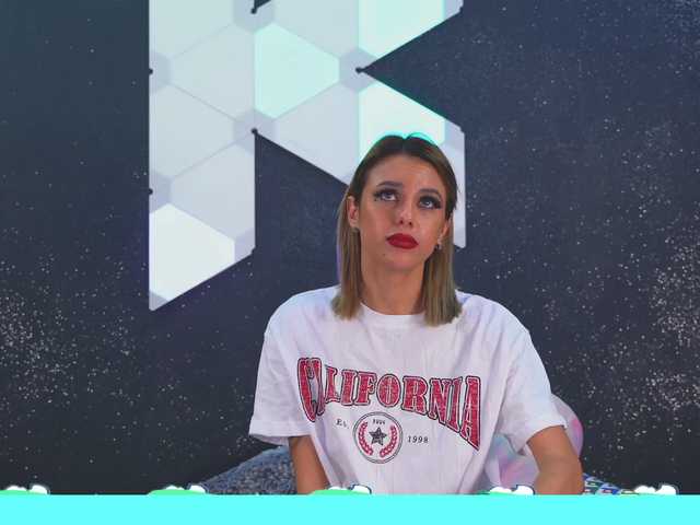 Екранни снимки на излъчване Kittygy