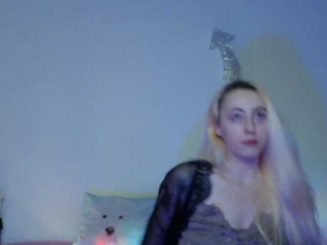 Снимки Kittyisabelle Having fun with your Quinn! #euphoria #paypig #findom #humanatm #teamviewer #cashcow #sissy