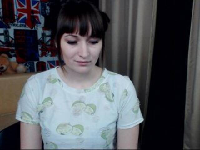 Екранни снимки на излъчване KittyJoy