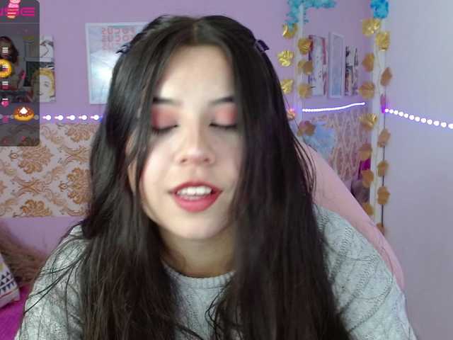 Екранни снимки на излъчване kittyy-tay