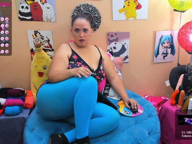 Снимки Kristal_24 curvy, bigboobs, mistress, dominaty, pantyhose, mature, bigass,latina