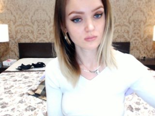 Снимки KornettaKiss t♥(15) : Шлепнуть♥(30) Тити♥(40) Киска♥(111) Пальчики в ротик♥(133) Стрип♥(222) PussyPlay♥(444) Anal Play♥(666)