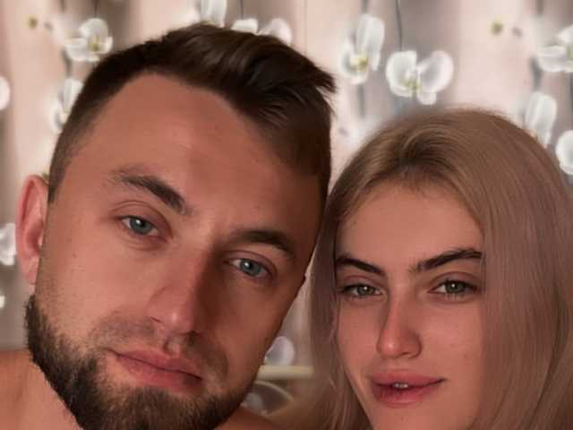 Снимка на профила KrissAndVanessa