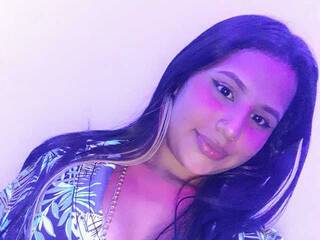 Еротичен видео чат Krissonnee