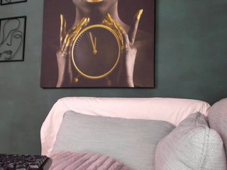 Еротичен видео чат KristalJessika