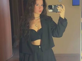 Еротичен видео чат KristinaBlow