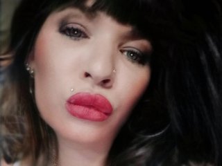 Еротичен видео чат Kukla399
