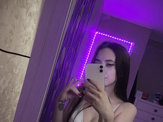 Еротичен видео чат Hikikomori27