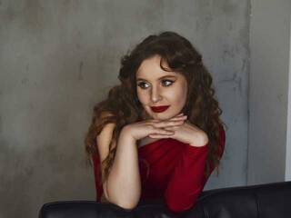 Еротичен видео чат KyleyJackson