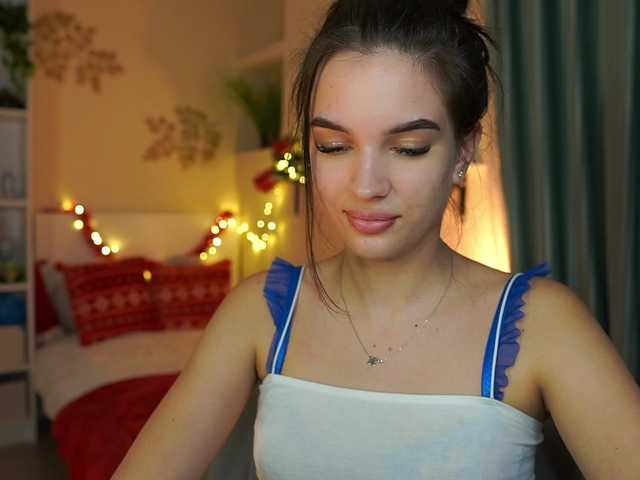 Снимки KylieQuinn018 welcome here guys on this amazing Sunday:#18 #talkative #openmind #inteligent #soulmate